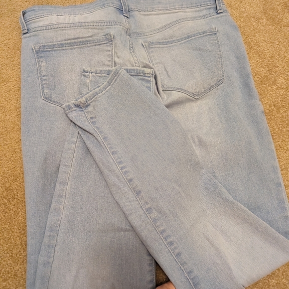 Old Navy midrise rockstar skinny jeans size 8 - Picture 5 of 5